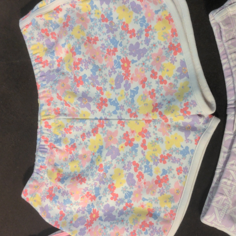 TBBC Girls Floral & Striped Lot of 5 Pairs of Shorts. Size 6 - Picture 4 of 7